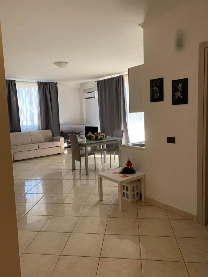 Raggio Di Sole Aparthotel San Cesareo Kültér fotó