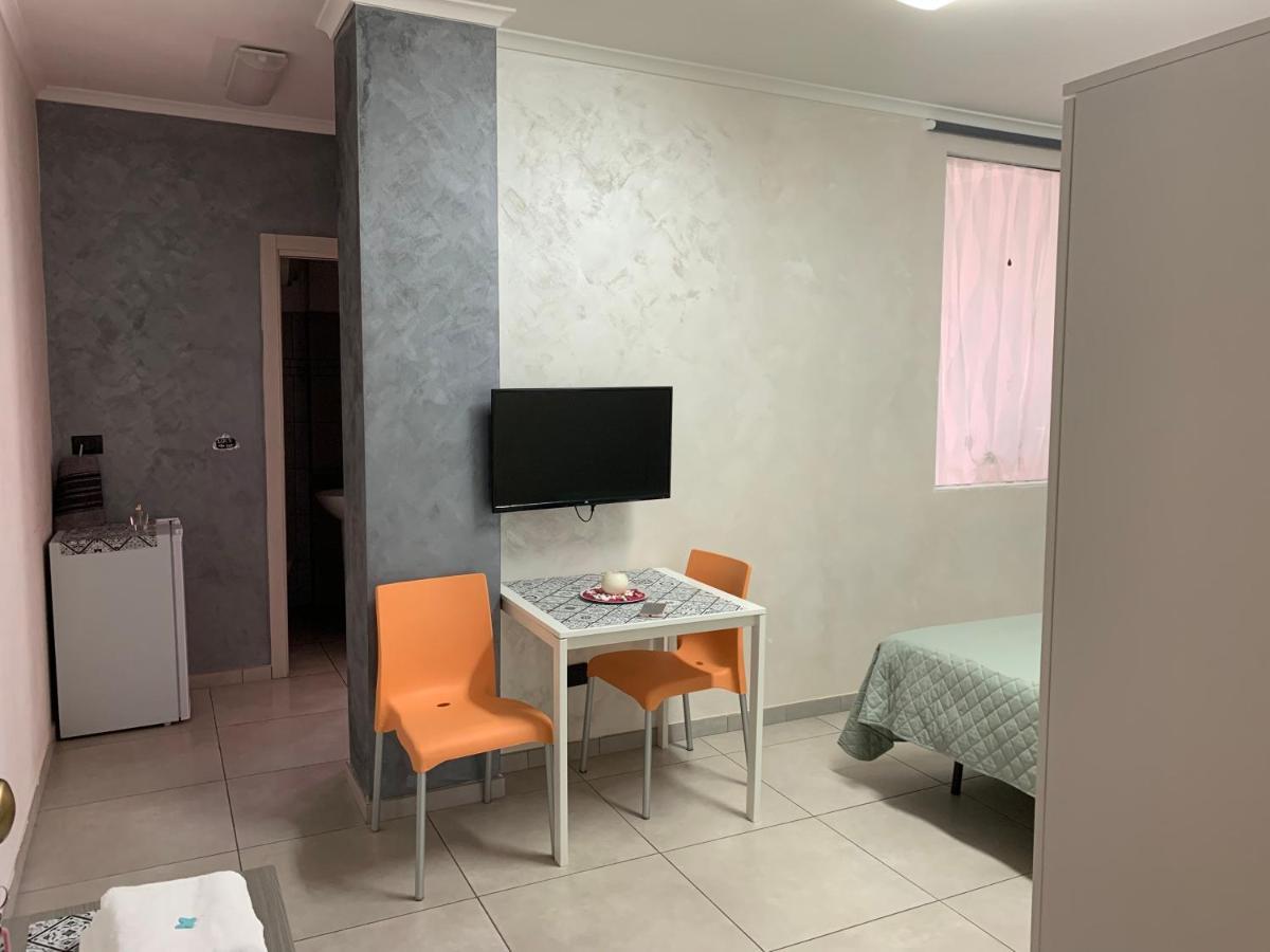 Raggio Di Sole Aparthotel San Cesareo Kültér fotó